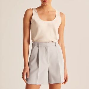 Abercrombie & Fitch Ultra High Rise Tailored Short